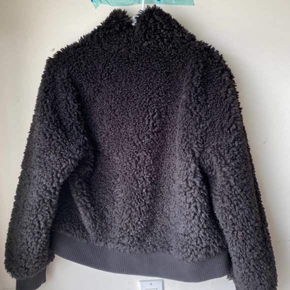 Zara jacket black faux fur long sleeve zip up lrg - Picture 2 of 2